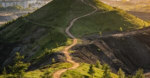Hałda Kostuchna: punkt widokowy w Katowicach (339 m n.p.m.)
