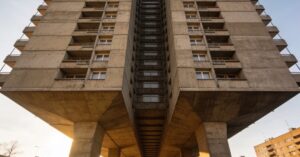 Superjednostka Katowice: historia osiedla i katowicka maszyna do mieszkania